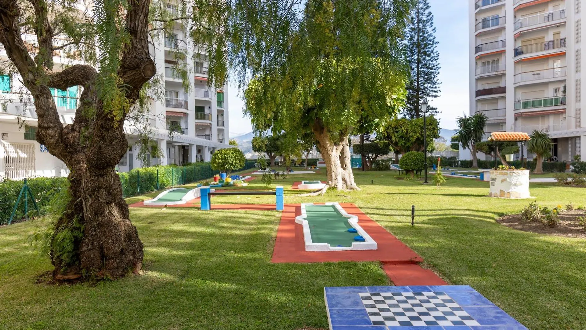 Global Salomar Apartamento Salobreña
